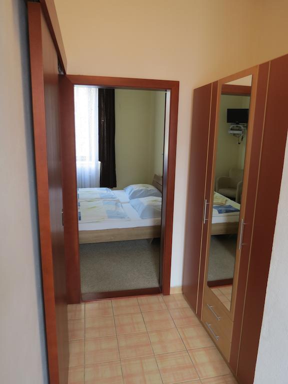 Hotel Cesky Dvur Beroun  Oda fotoğraf