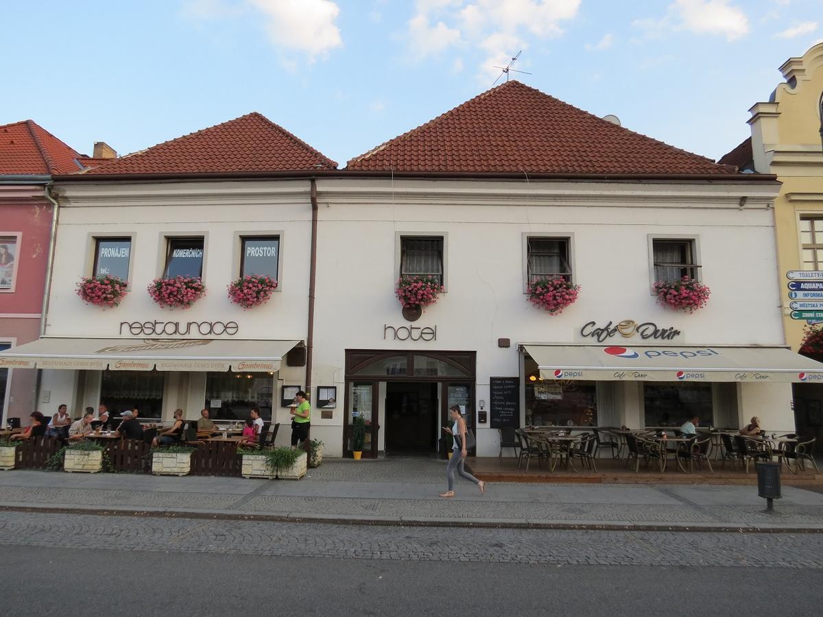 Hotel Cesky Dvur Beroun  Dış mekan fotoğraf